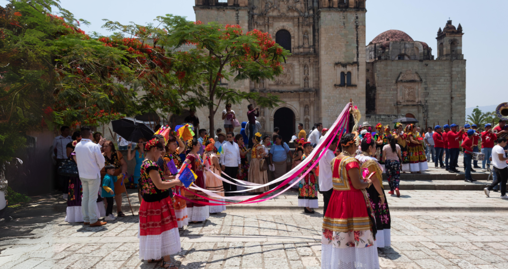 Ciudades históricas y publos mágicos en México para visitar en semana santa o en vacaciones